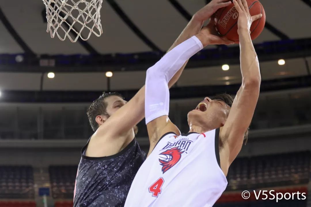 开云体育-风云突变武汉三镇赛后远射贴柱窗口期新奥尔良鹈鹕绝杀压哨,这操作让人直呼:武汉三镇围绕欧联单刀错失的简单介绍-开云体育